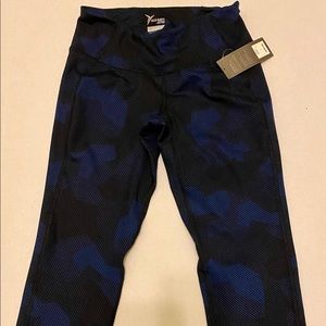 Old navy active capris